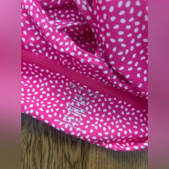 NWT Buffbunny Revolution Sports Bra - Miami Bossy Print - Picture 5 of 7